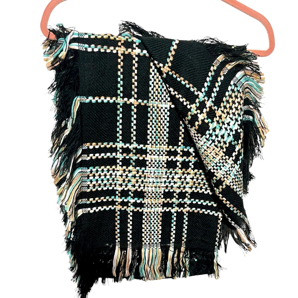 PRE-OWNED SCARF SQUARED PATTERN WITH FRINGE‎ BORDER